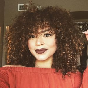 Meet your Posher, Mikayla